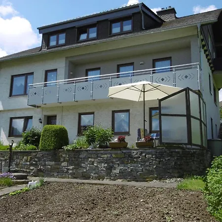 Near The Area Apartment Liesen