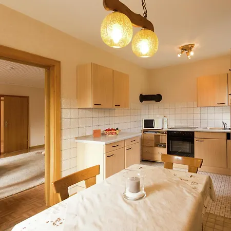 Im Sauerland Hillside * Liesen