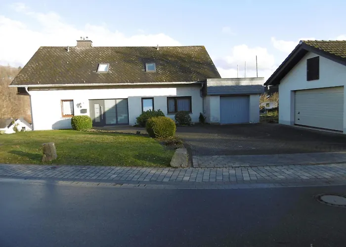 شقة Im Sauerland Hillside ليسن